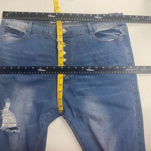 PASTELS Jeans Women’s Size 20 Distressed Button Fly Frayed Hem Inseam 27 inches - Picture 4 of 7